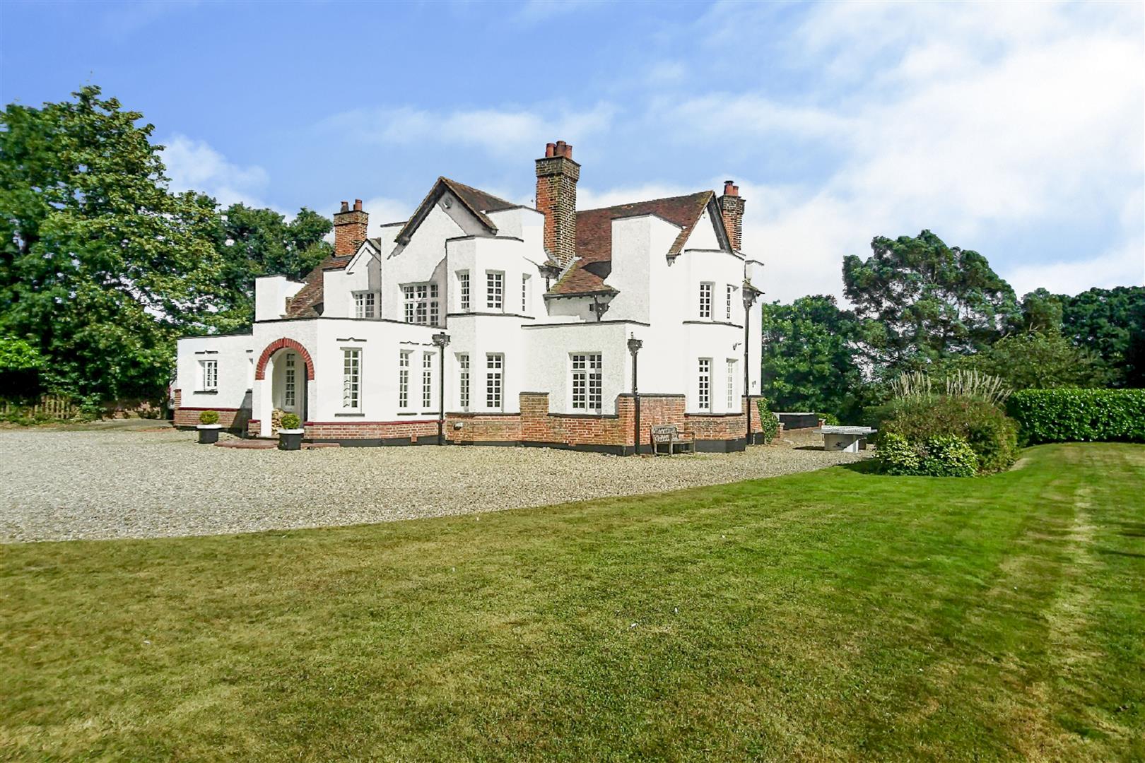 High Street, Ingatestone Keith Ashton Signature Home Keith Ashton